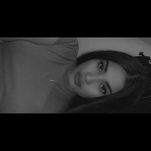 Meet your Posher, Laila